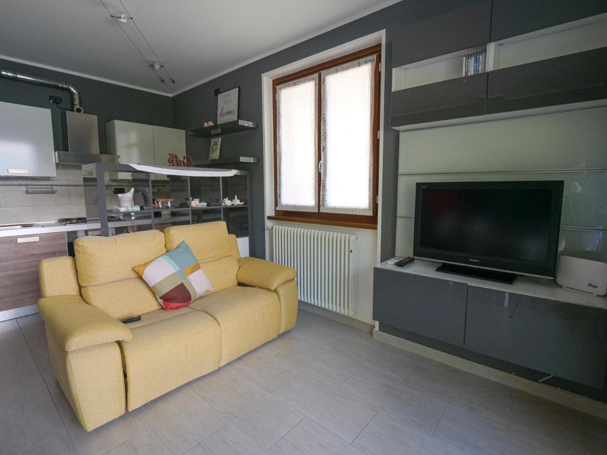 Apartamento Full Of Colour Bellano Exterior foto